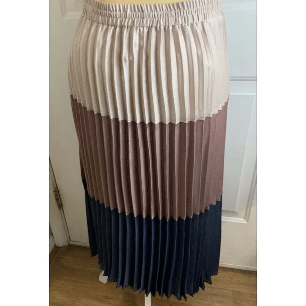 Very J Pleated Skirt Size L Midi Colorblock Lined Elastic Waist